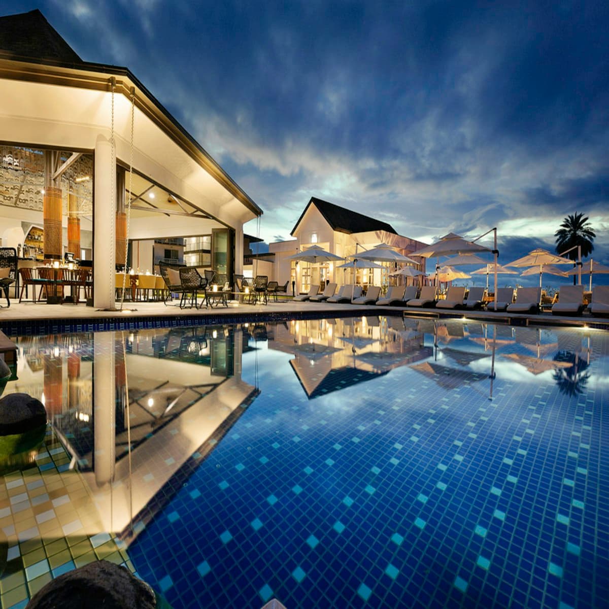 Thị trường bất động sản nghỉ dưỡng 2025: Cơ hội đầu tư resort và condotel